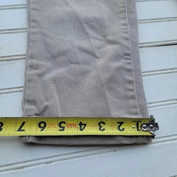 Time and Tru Capri Pants Womens 8 Mid-Rise Rolled Leg Beige Jeans 28×20 - Picture 5 of 7